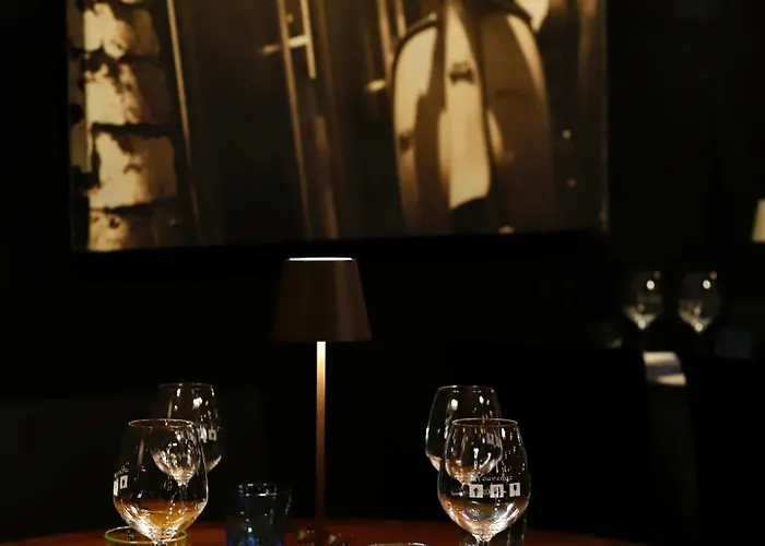 Rouvenaz Apartment *